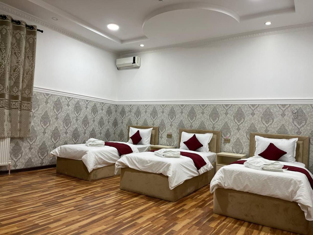 Home Alone Hotel ทาชเคนต์ ภายนอก รูปภาพ